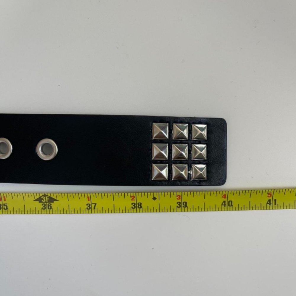 Y2K 2000s classic diamond-studded black and silver goth emo belt - Picture 7 of 7